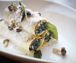 Cucina_Cannelloni with Spinach, Ricotta, and Bechamel Sauce