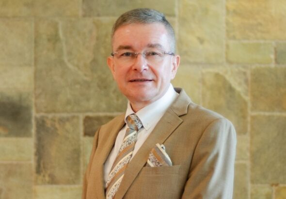 GM Sven Toune - Official Photo 1